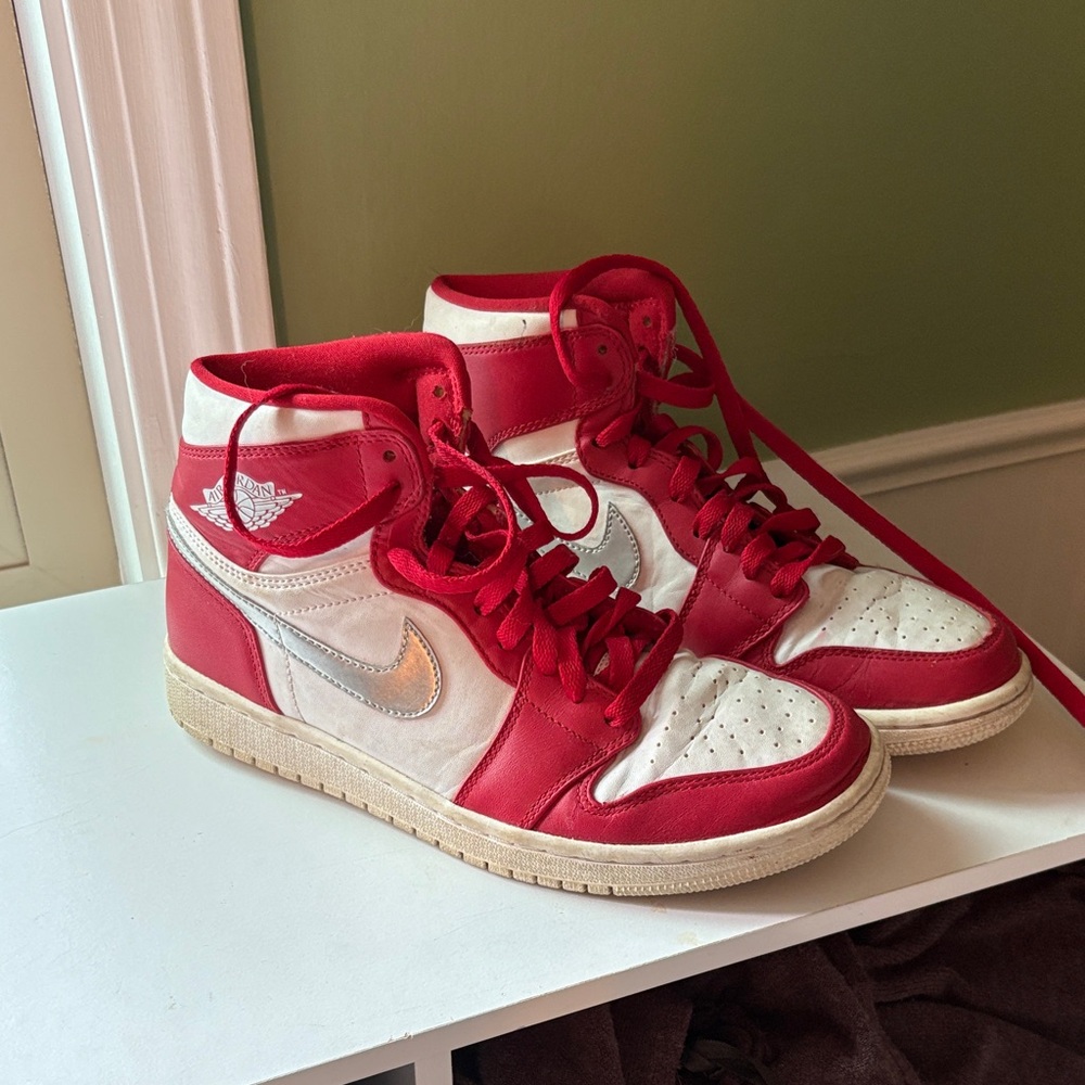 Nike Red and White High-Top Sneakers